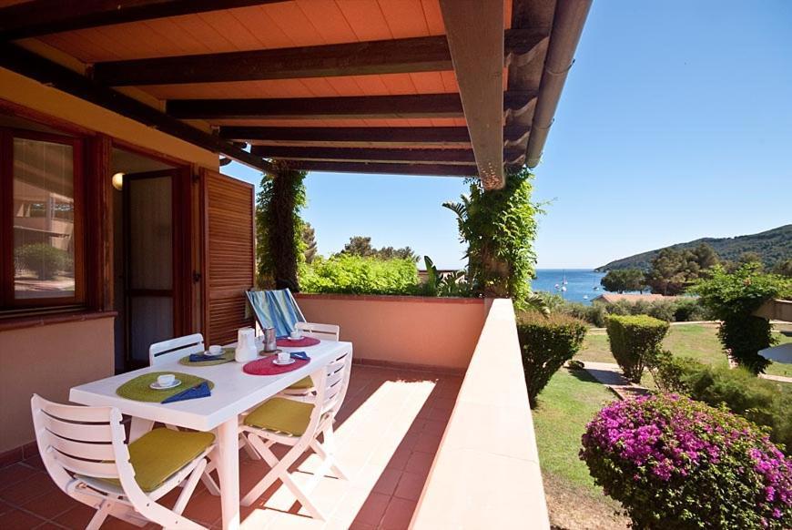 Casa Del Golfo Lejlighedshotel Lacona Eksteriør billede