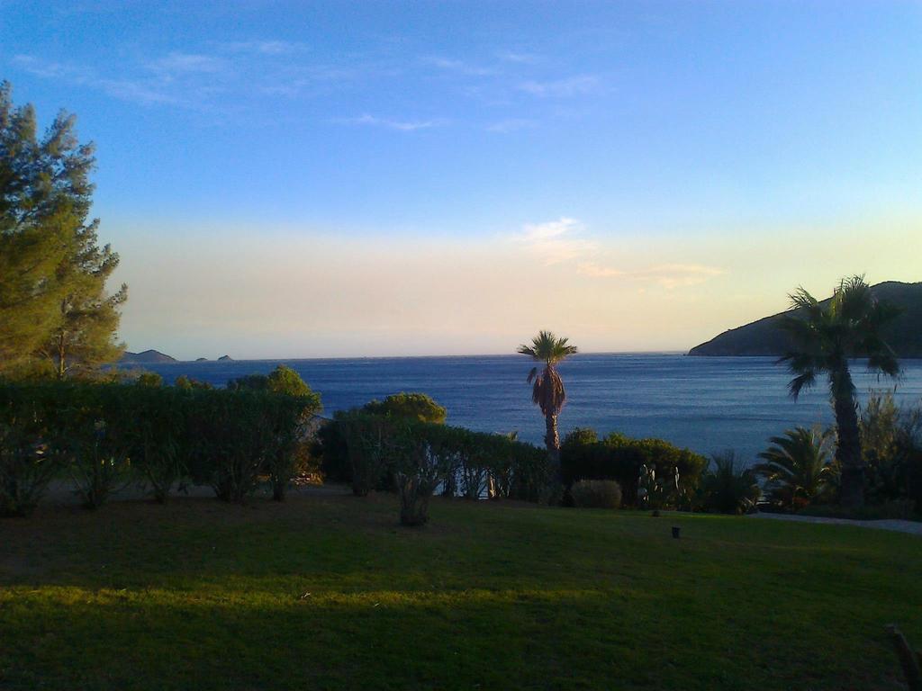 Casa Del Golfo Lejlighedshotel Lacona Eksteriør billede